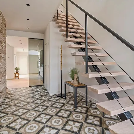 Maison Odett - Fully Renovated House For 10 People