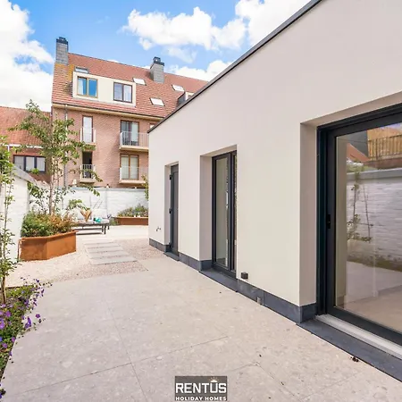 Vakantiehuis Maison Odett - Fully Renovated House For 10 People Nieuwpoort